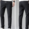 Herren Freizeithose Slim Fit Schwarz Vorder- und Rückansicht