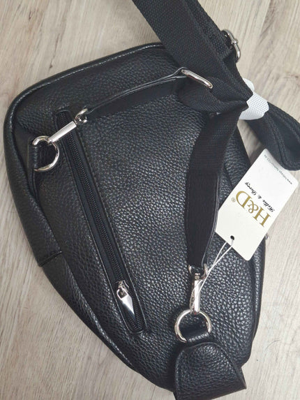 Wilma Skull Tasche – Rückansicht mit Reißverschlüssen