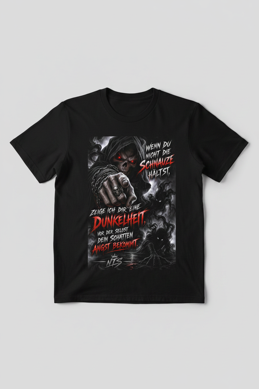Mockup – Sensenmann Dunkelheit auf schwarzem T-Shirt