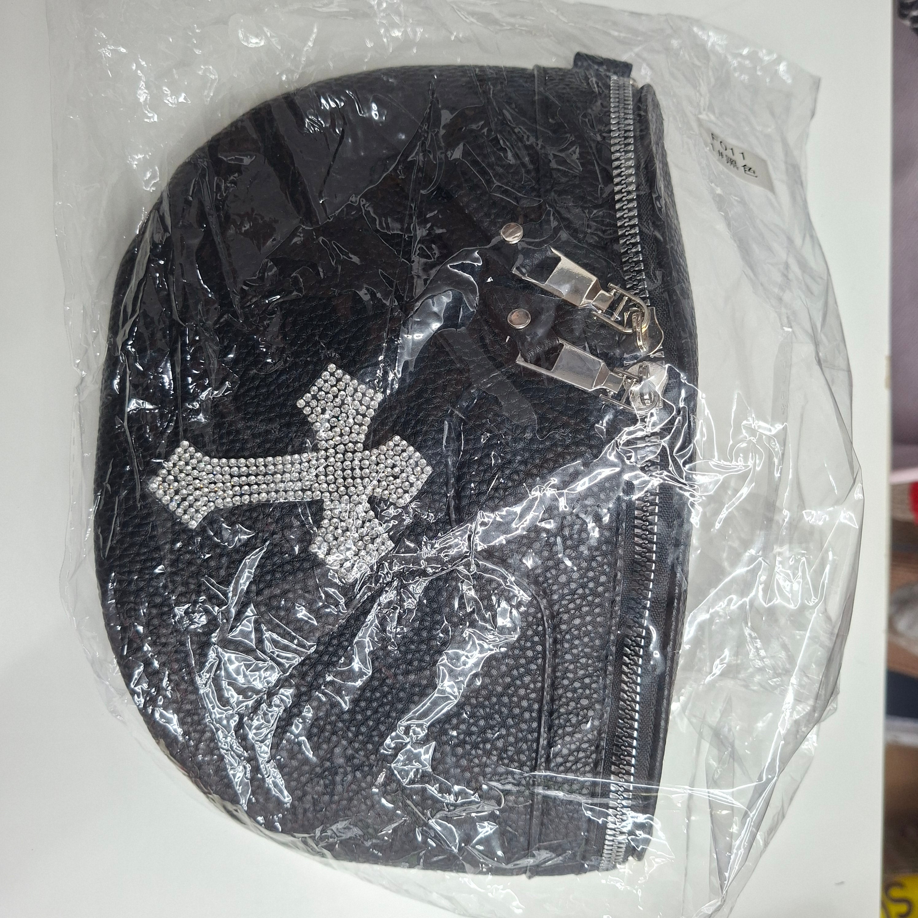 Bauchtasche mit Strasskreuz & Mustergurt – FO11