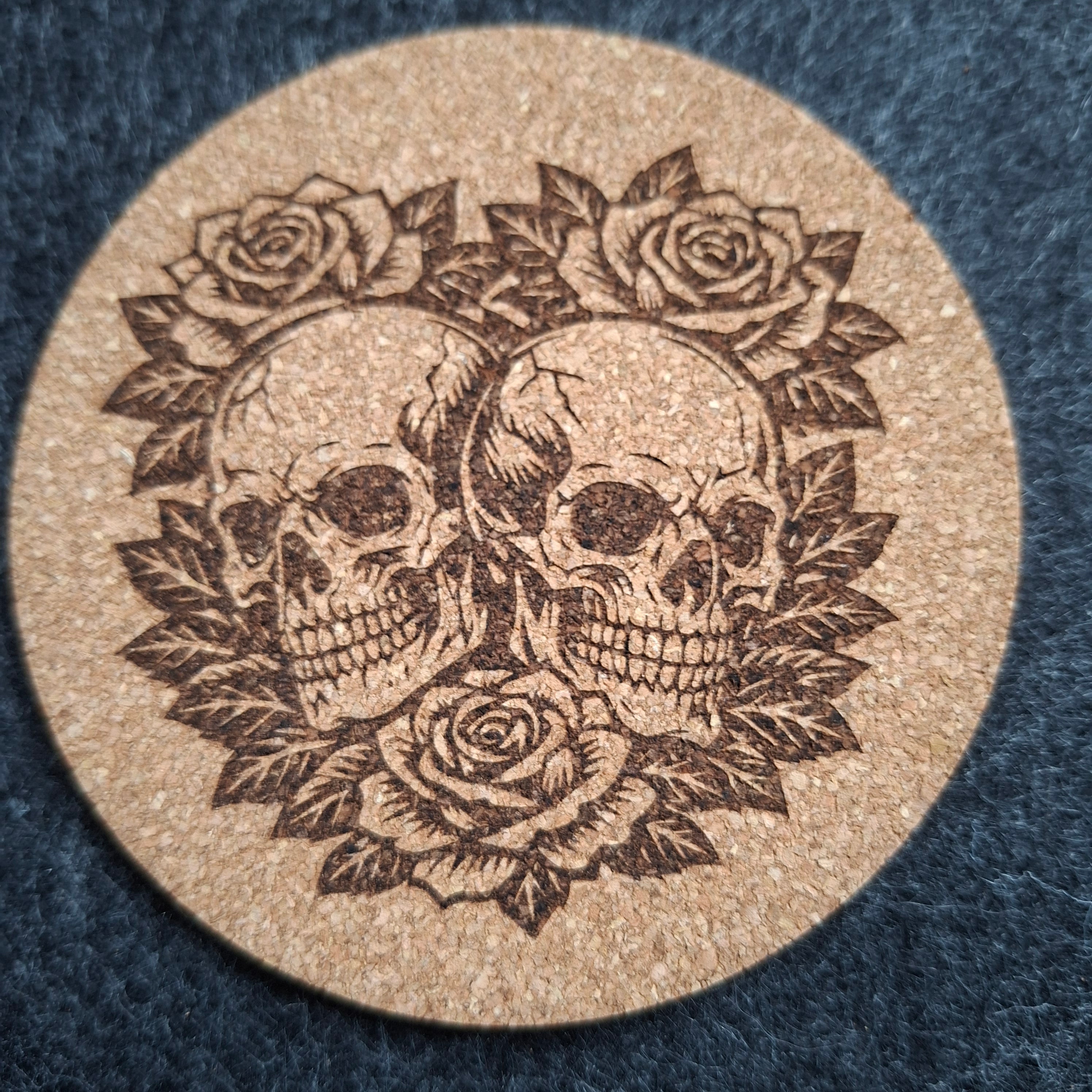 Laser Gravur auf Untersetzer Natur Kork Ø 9 cm