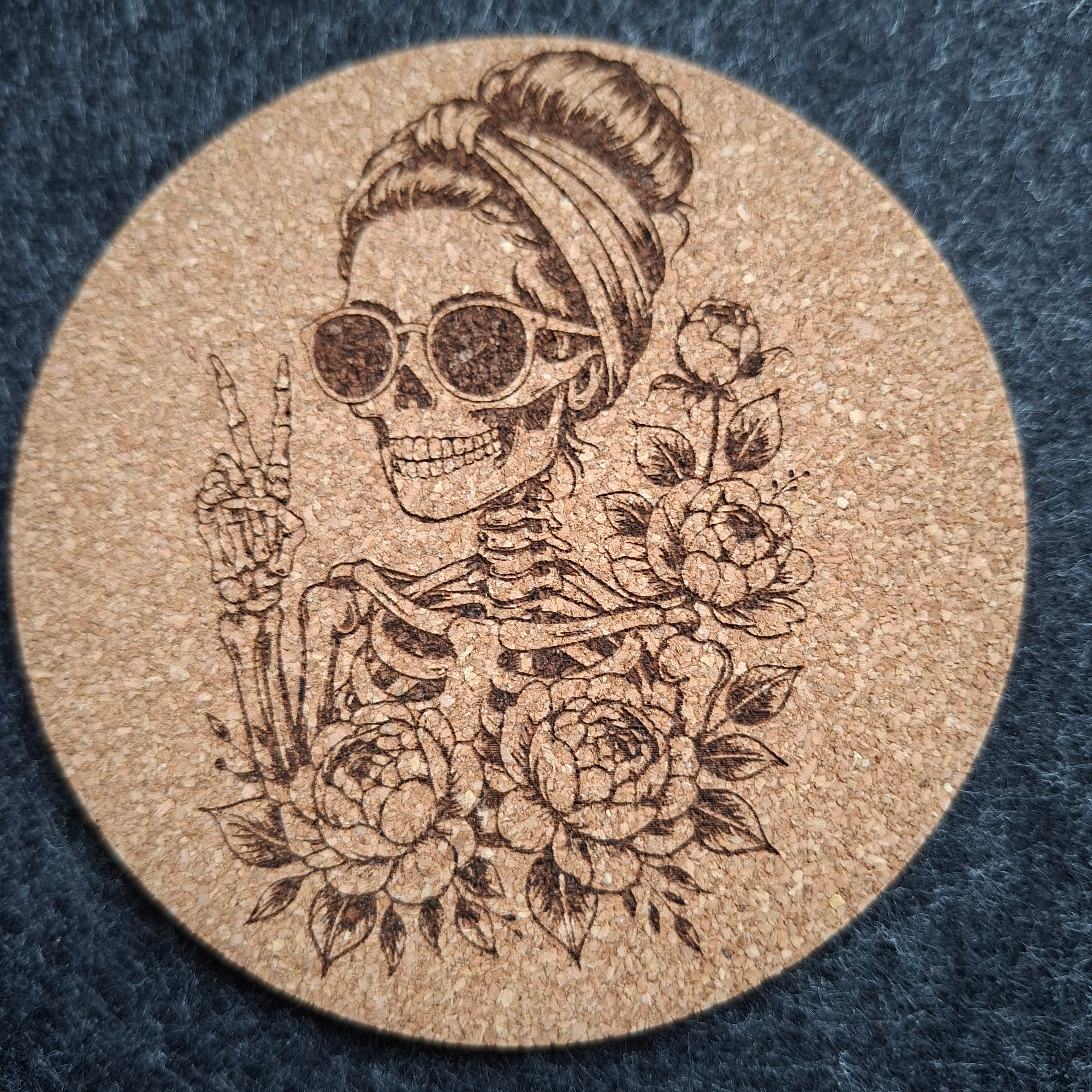 Laser Gravur auf Untersetzer Natur Kork Ø 9 cm