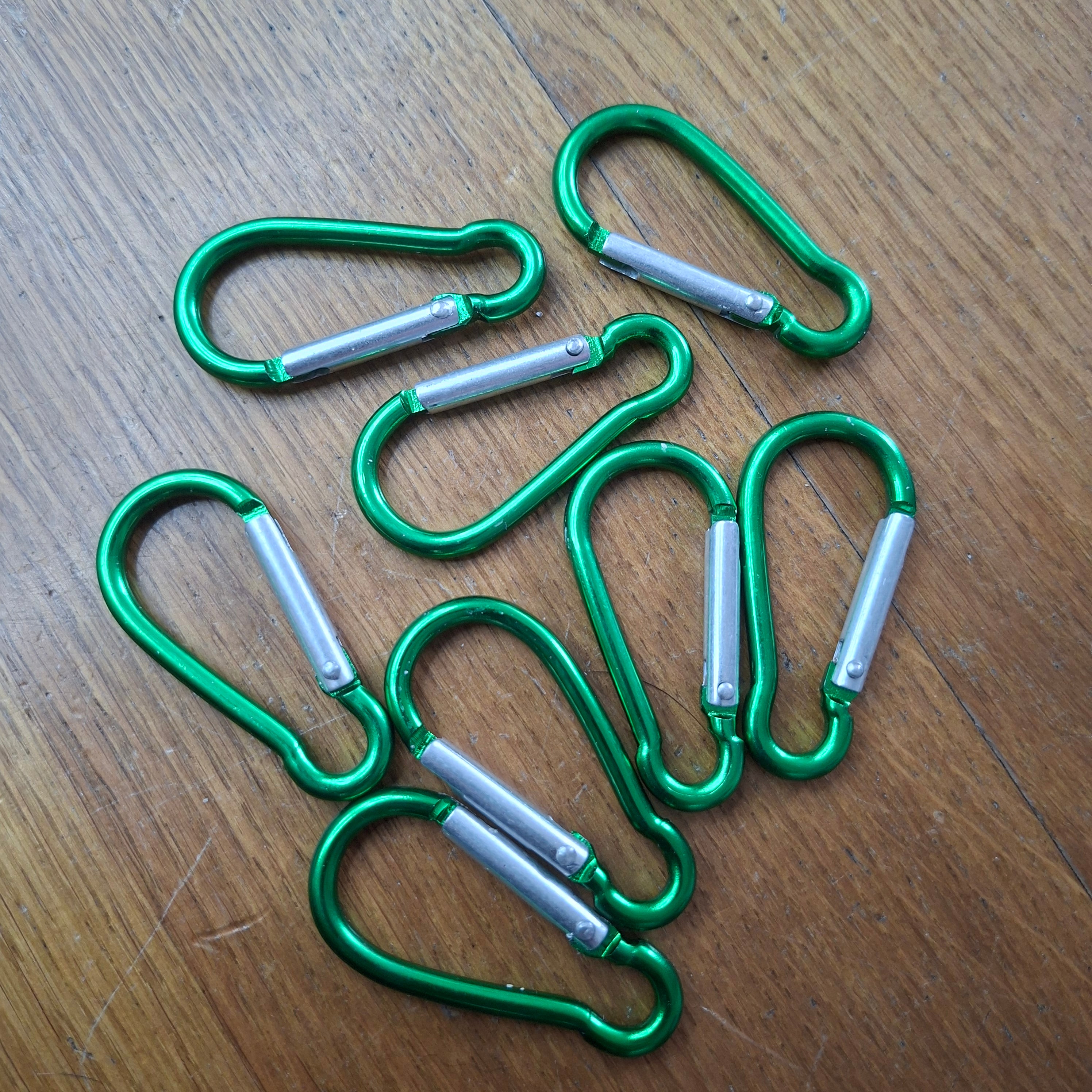 Karabinerhaken bunt – Anhänger-Rohling (4,5 cm)