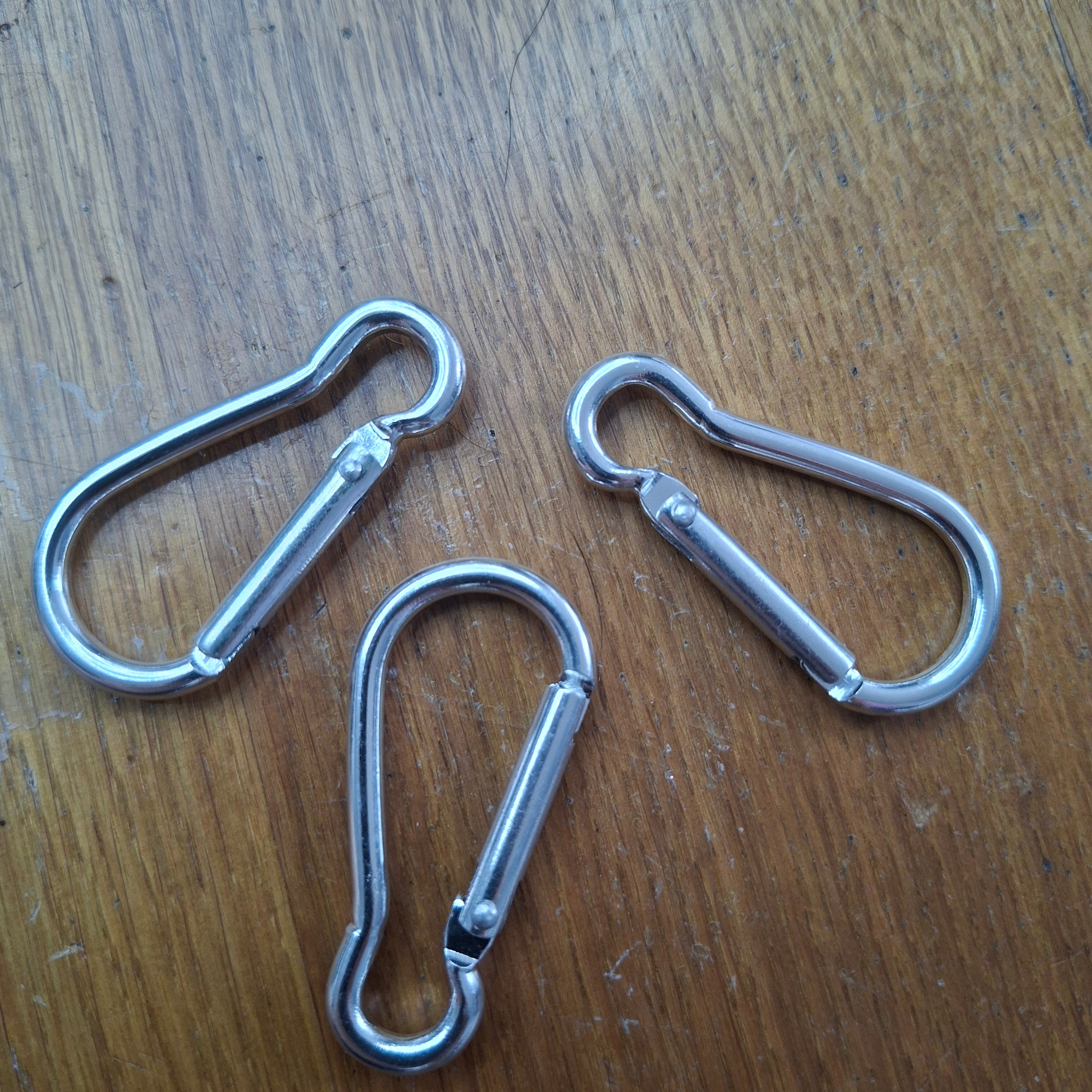 Karabinerhaken bunt – Anhänger-Rohling (4,5 cm)