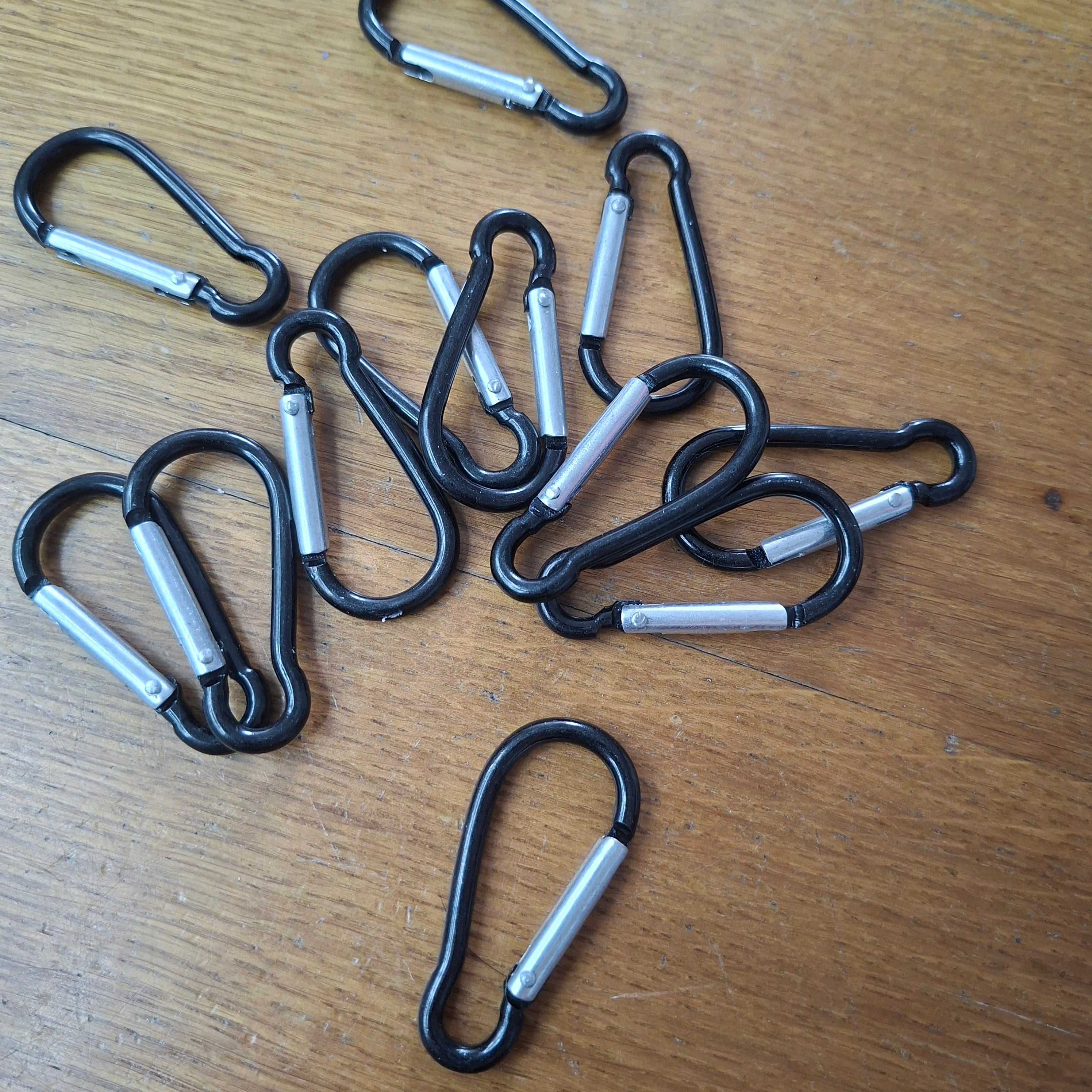 Karabinerhaken bunt – Anhänger-Rohling (4,5 cm)
